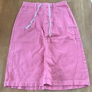 Pink Denim&Co long skirt w/ pockets and stretchy waistline. Barely worn.
